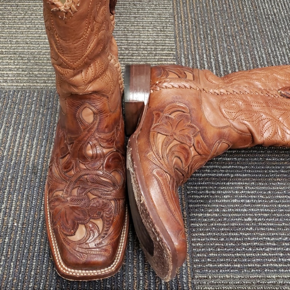 Genuine leather men's boots